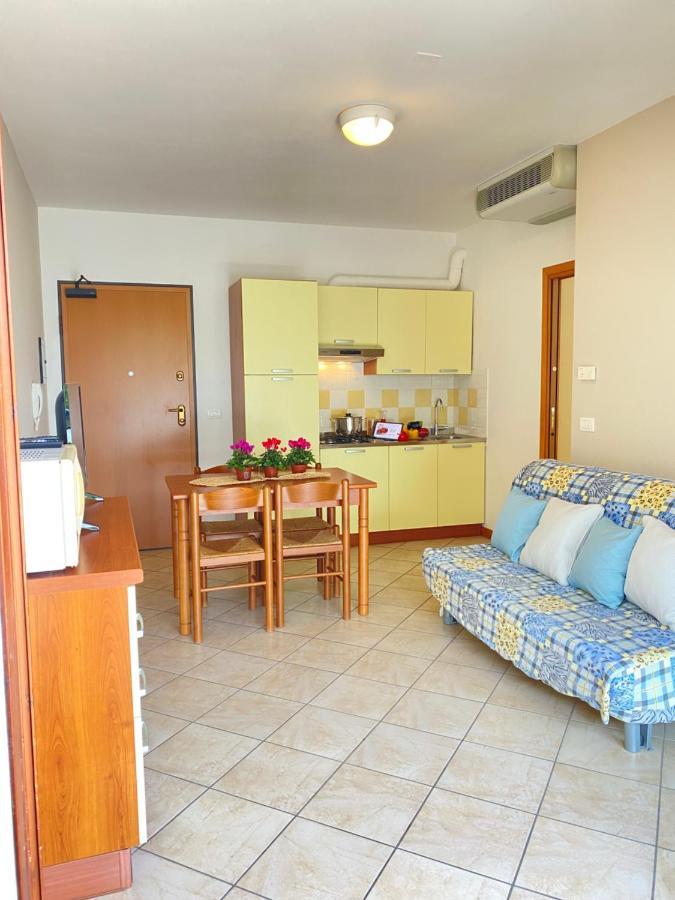 Residence Pineta Verde Milano Marittima Exteriör bild