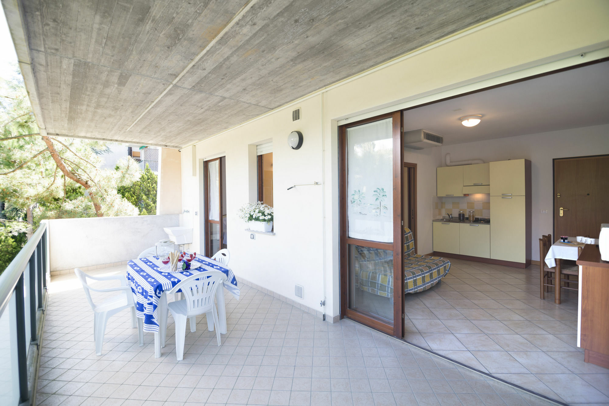 Residence Pineta Verde Milano Marittima Exteriör bild