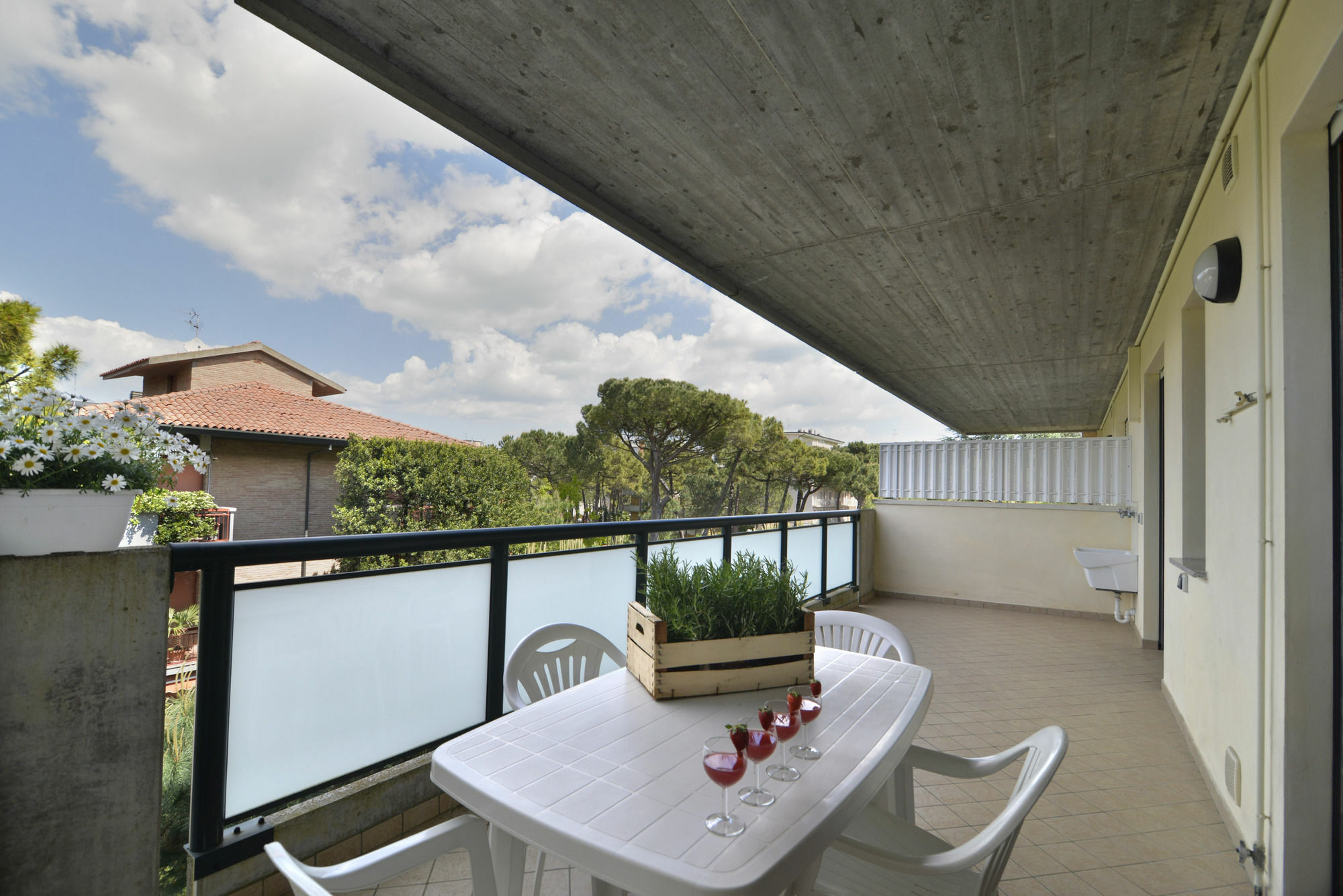Residence Pineta Verde Milano Marittima Exteriör bild